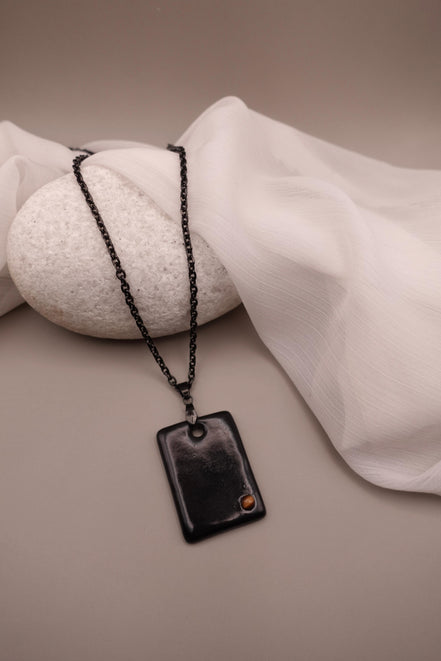 Collier Atlas