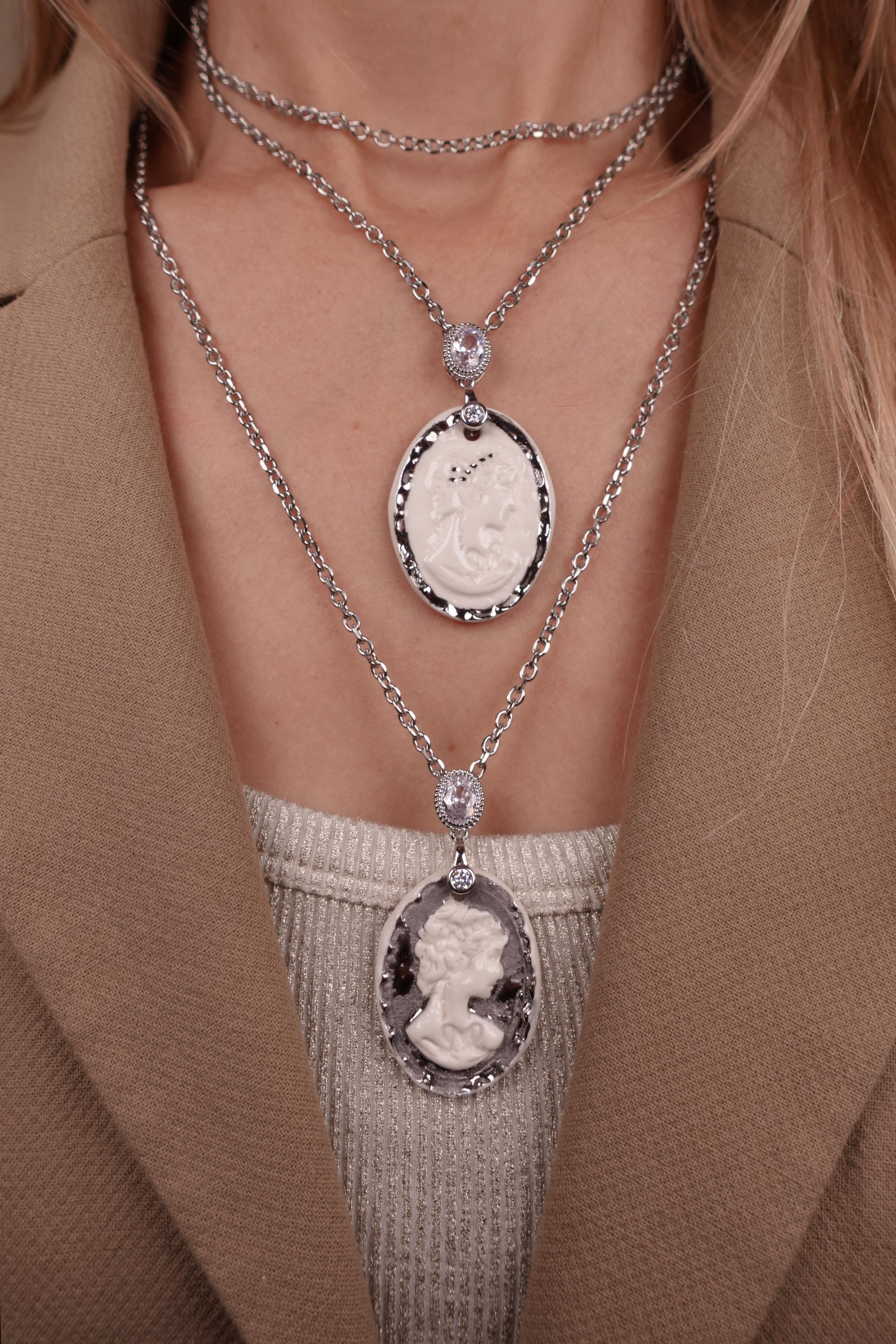 Sautoir camée Angèle