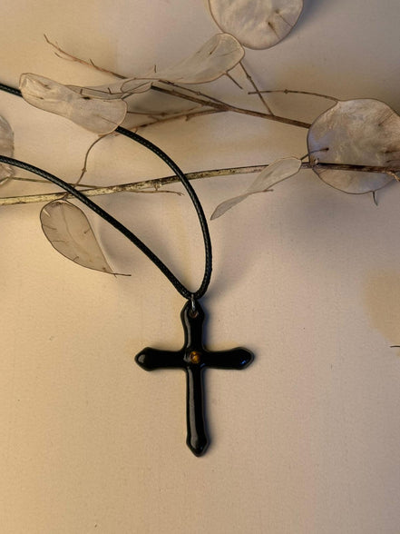 Collier croix noir homme
